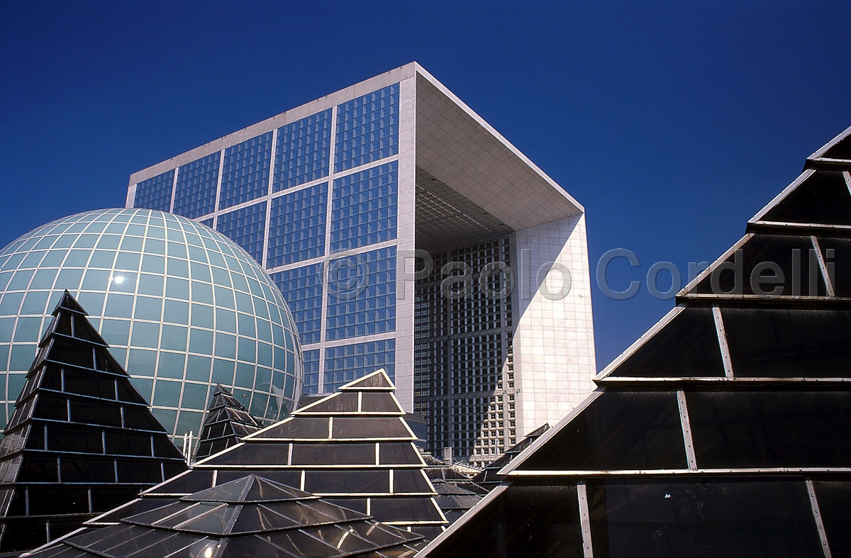 La Dfense, Paris, France
 (cod:Paris 05)